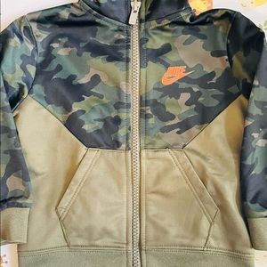Boy’s Nike Zip Up Jacket with Matching Pants Size 12 months